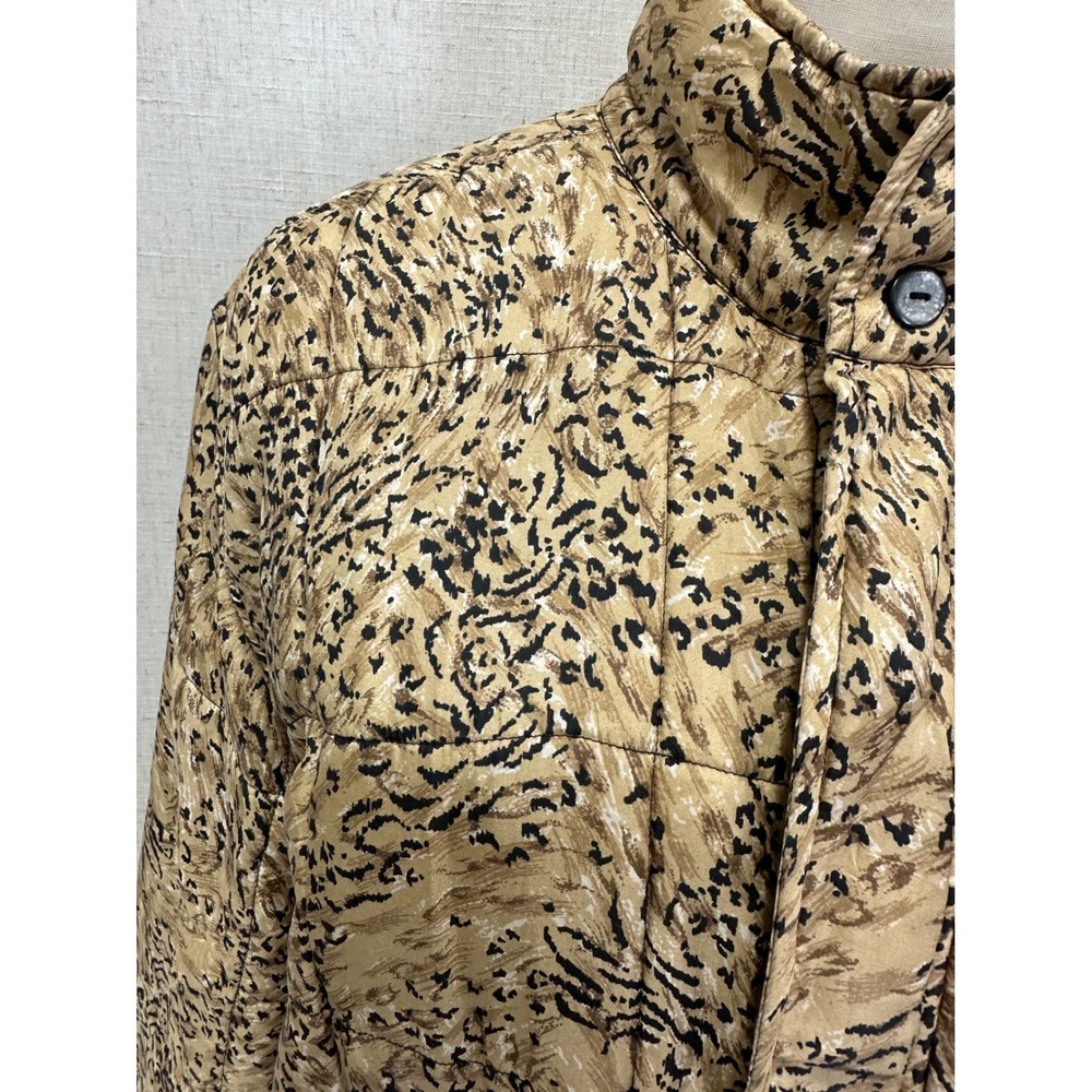 Clio Vintage 90s Quilted Jacket Medium Tan Vintage Animal Print Silk Puffer Coat - Picture 9 of 16